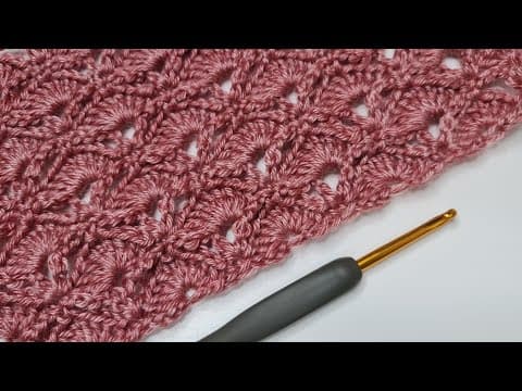 How to crochet the Fan &amp; V-Stitch | Easy 4-row repeat pattern for beginners | Crafting with Beth