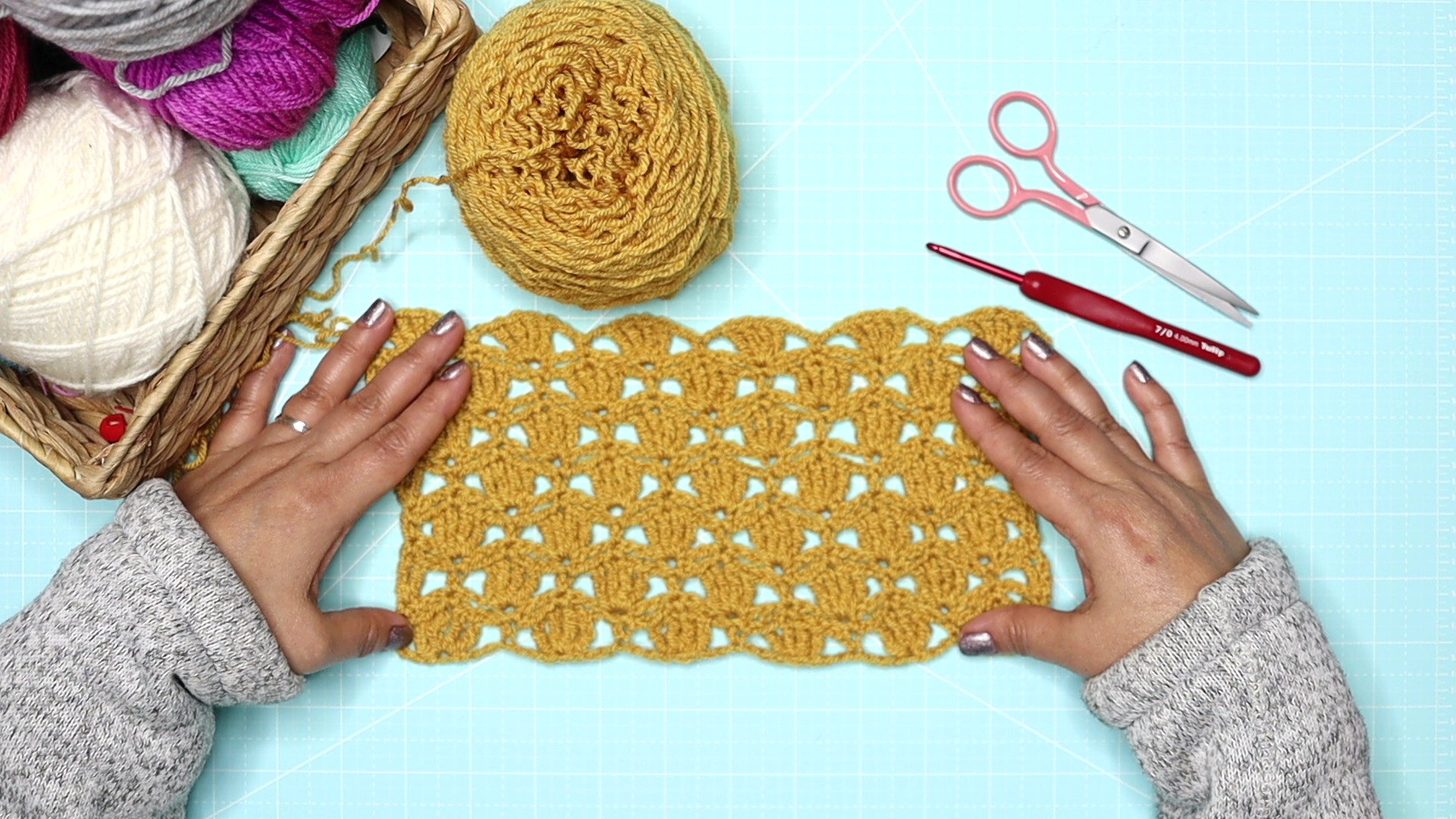 The shell petal stitch cover