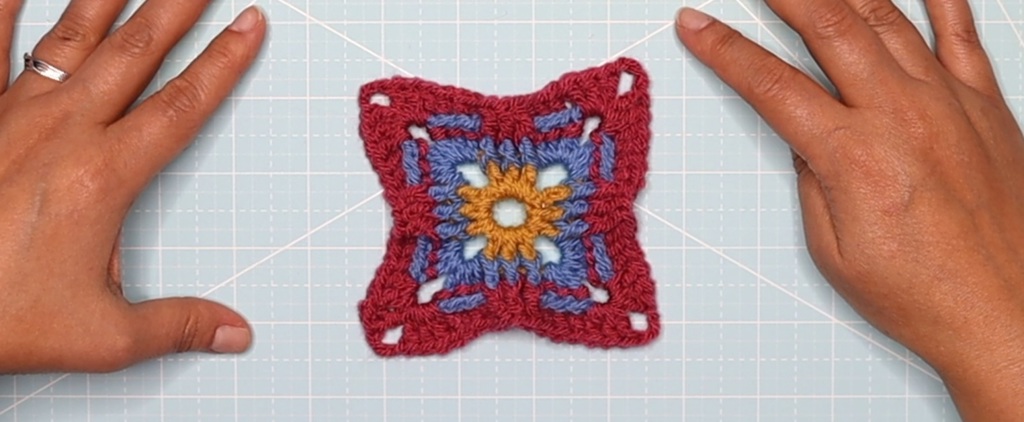 Russian granny square round 3