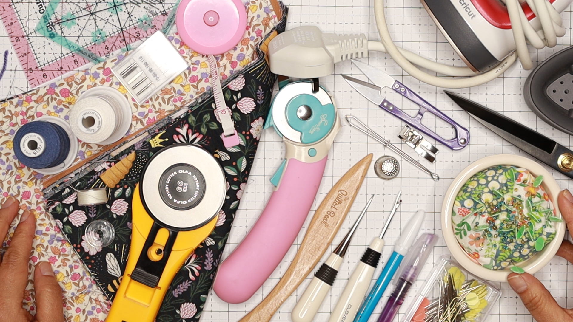 Crafting with Beth branding logo