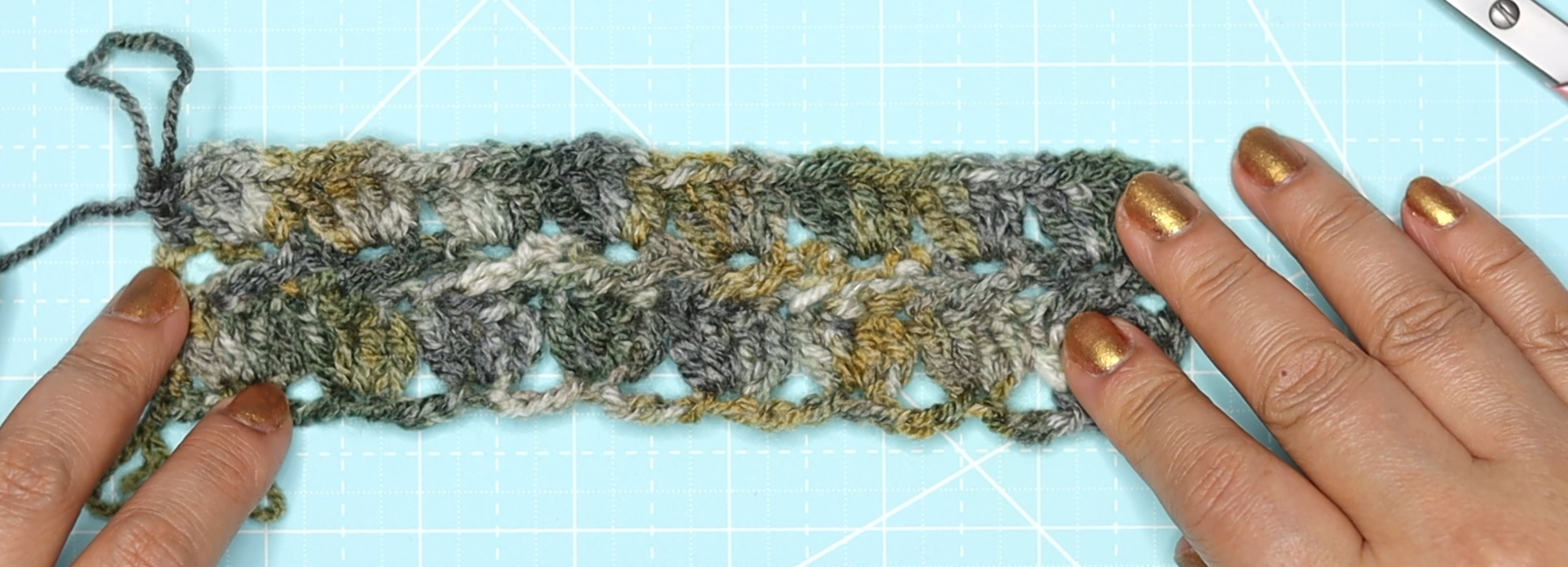 The cabbage patch stitch row 3