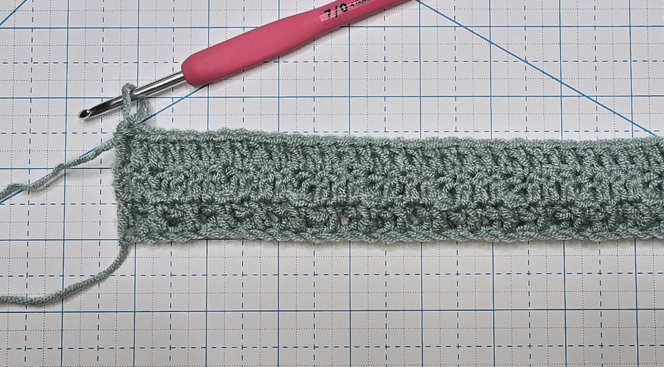 Leafhopper stitch row 3
