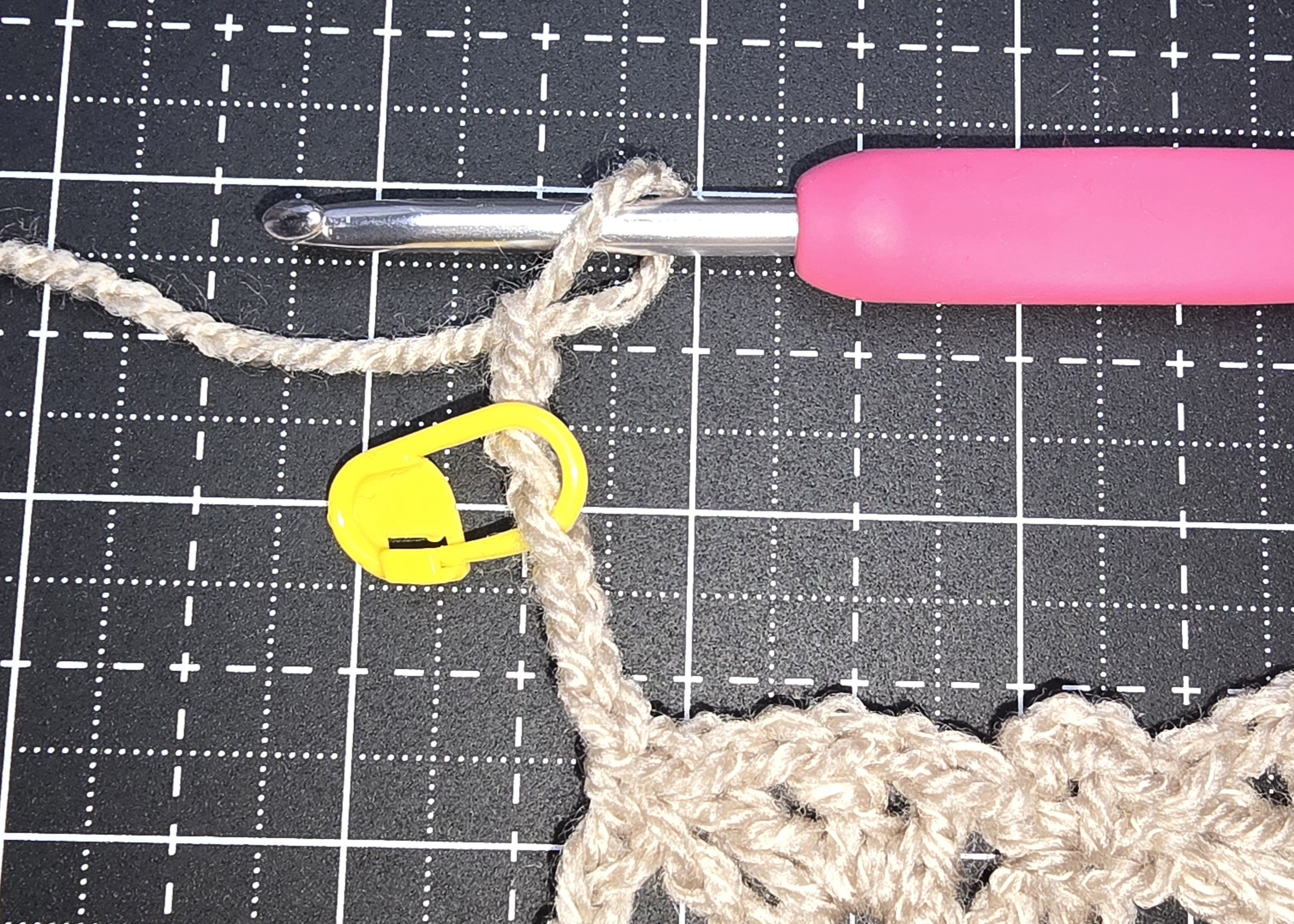 Beth's capture open shell and picot stitch row tip for repeating row 2