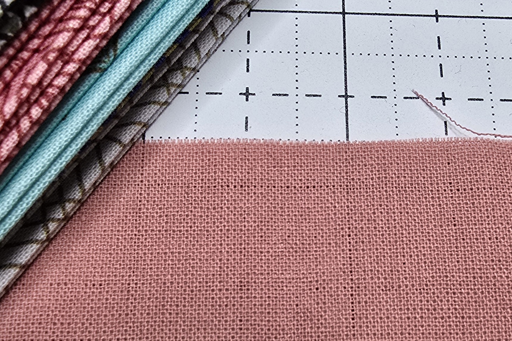Fabric Cut Along The Grains